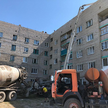 Подача бетона на крыши, с помощью Автобетононасоса